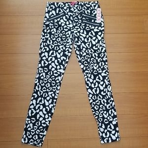 🖤 2 for 1 leggings ! 🖤